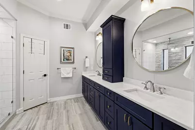 8814 Sanshire Avenue, Dallas, TX 75231 - Photo 18