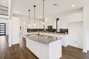 309 Lovett Ln, Burleson, TX 76028 - Photo 6