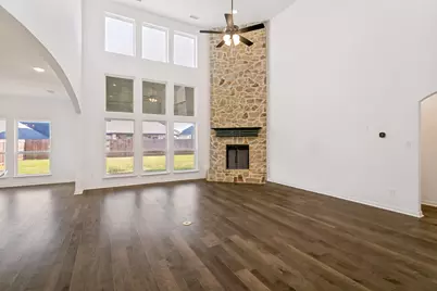 309 Lovett Lane, Burleson, TX 76028 - Photo 4