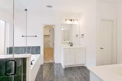 309 Lovett Lane, Burleson, TX 76028 - Photo 10