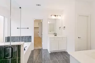 309 Lovett Ln, Burleson, TX 76028 - Photo 10