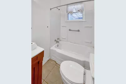 918 E Franklin Street, Hillsboro, TX 76645 - Photo 8