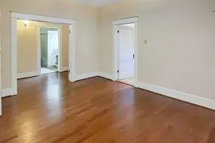 918 E Franklin St, Hillsboro, TX 76645 - Photo 4
