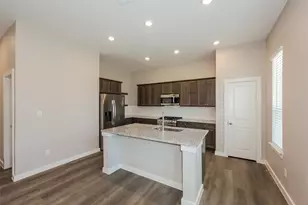725 PAINTED LOON DR, Arlington, TX 76005 - Photo 2
