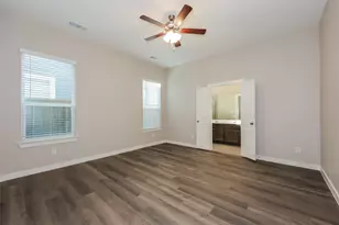 725 PAINTED LOON DR, Arlington, TX 76005 - Photo 12