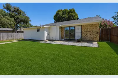 831 Kelso Drive, Dallas, TX 75211 - Photo 16