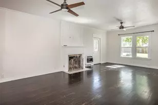 610 S Lee St, Valley View, TX 76272 - Photo 6