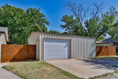 610 S Lee Street, Valley View, TX 76272 - Photo 36