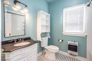610 S Lee St, Valley View, TX 76272 - Photo 28