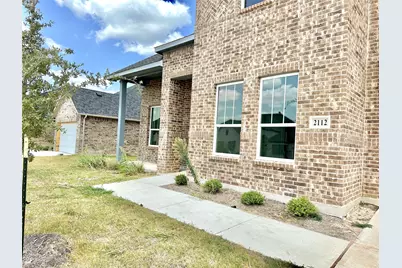 2112 Bankside Lane, Waco, TX 76655 - Photo 2