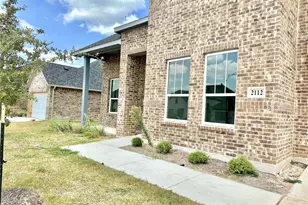 2112 Bankside Ln, Waco, TX 76655 - Photo 2