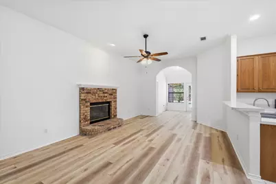 7121 Cottonwood Circle, Sachse, TX 75048 - Photo 6