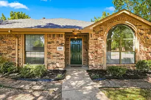 7121 Cottonwood Cir, Sachse, TX 75048 - Photo 2
