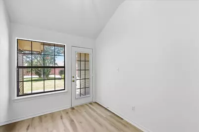 7121 Cottonwood Circle, Sachse, TX 75048 - Photo 8