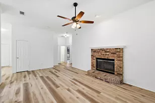 7121 Cottonwood Cir, Sachse, TX 75048 - Photo 10