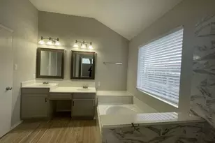 7709 Amsterdam Ln, Arlington, TX 76002 - Photo 8