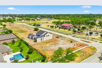 3912 Conservation Court, Denton, TX 76210 - Photo 2