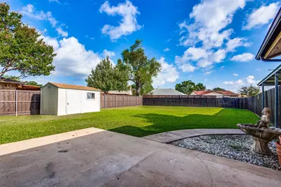 2013 Toulon Lane, Carrollton, TX 75007 - Photo 16