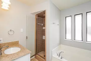6476 Sudbury Way, North Richland Hills, TX 76182 - Photo 16