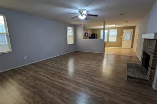 16424 Red River Ln, Fort Worth, TX 76247 - Photo 4