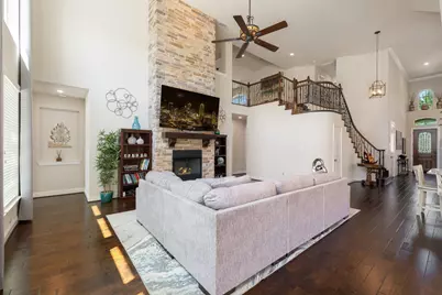 8621 Vatican Drive, McKinney, TX 75071 - Photo 8