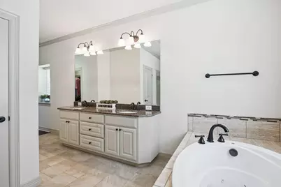 101 Beacon Court, Mabank, TX 75143 - Photo 16