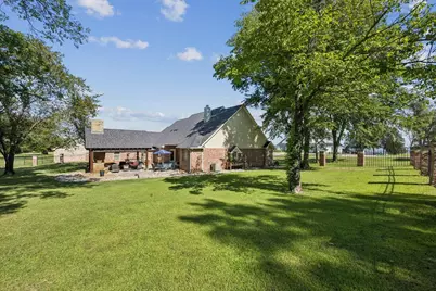 101 Beacon Court, Mabank, TX 75143 - Photo 24