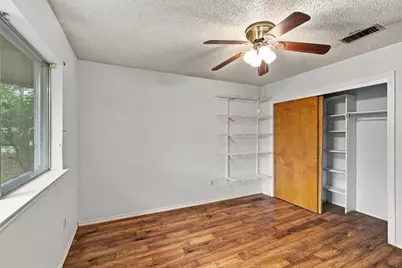 809 S Atkerson Lane, Euless, TX 76040 - Photo 24