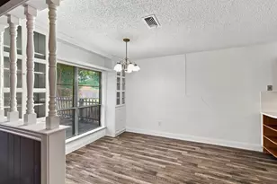 809 S Atkerson Ln, Euless, TX 76040 - Photo 12
