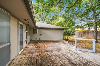 809 S Atkerson Lane, Euless, TX 76040 - Photo 28