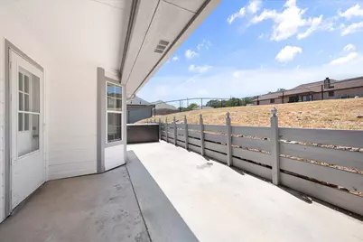 624 Lunar Circle, Granbury, TX 76049 - Photo 8