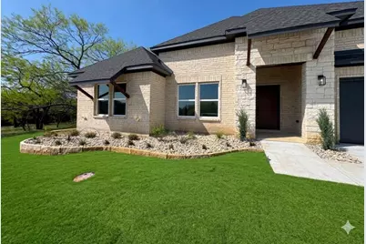 546 Roberts Run, Sherman, TX 75092 - Photo 1