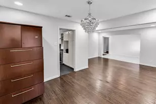 1400 Moss Rose Cir, Irving, TX 75061 - Photo 8