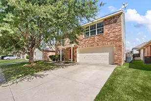 5025 Senator Dr, Fort Worth, TX 76244 - Photo 2