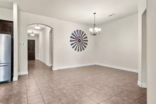 913 Abbey Ln, Midlothian, TX 76065 - Photo 6