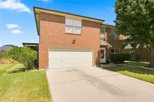 4917 Trail Hollow Dr, Fort Worth, TX 76244 - Photo 2