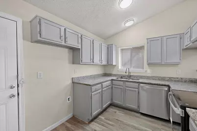 713 Denmark Drive, Mesquite, TX 75149 - Photo 10