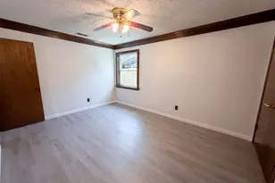 4017 Ambassador Way, Balch Springs, TX 75180 - Photo 12
