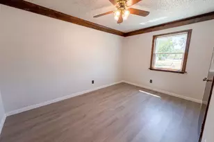4017 Ambassador Way, Balch Springs, TX 75180 - Photo 14
