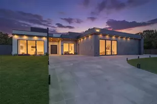 10230 Marsh Ln, Dallas, TX 75229 - Photo 38