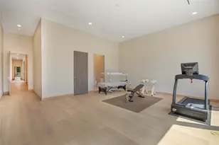 10230 Marsh Ln, Dallas, TX 75229 - Photo 16