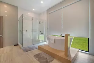 10230 Marsh Ln, Dallas, TX 75229 - Photo 24