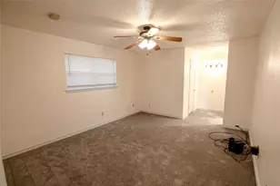 1233 Kathryn St, Hurst, TX 76053 - Photo 6