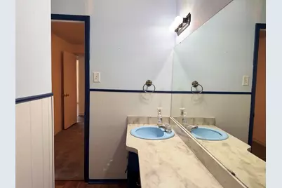 1233 Kathryn Street, Hurst, TX 76053 - Photo 18