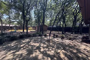 1233 Kathryn St, Hurst, TX 76053 - Photo 30