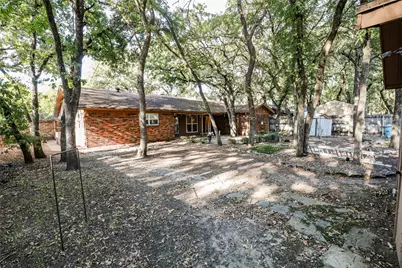 1233 Kathryn Street, Hurst, TX 76053 - Photo 10