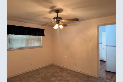 1233 Kathryn Street, Hurst, TX 76053 - Photo 10