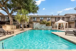10205 Regal Oaks Dr, Dallas, TX 75230 - Photo 22