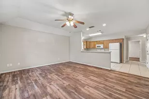 231 Bluebonnet St, Stephenville, TX 76401 - Photo 4