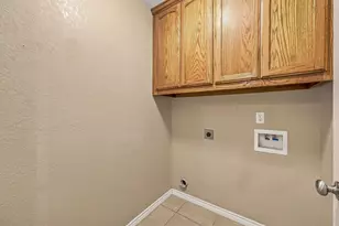 231 Bluebonnet St, Stephenville, TX 76401 - Photo 12